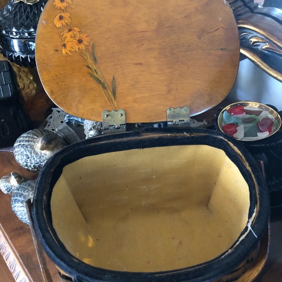 Vintage Wooden Basket Weave Bag - Picture 6 of 9